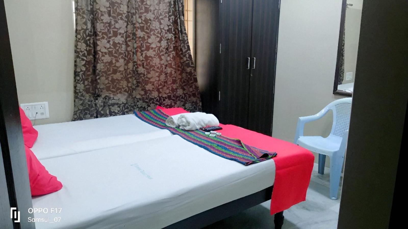 Gemini Guest House Madras Buitenkant foto