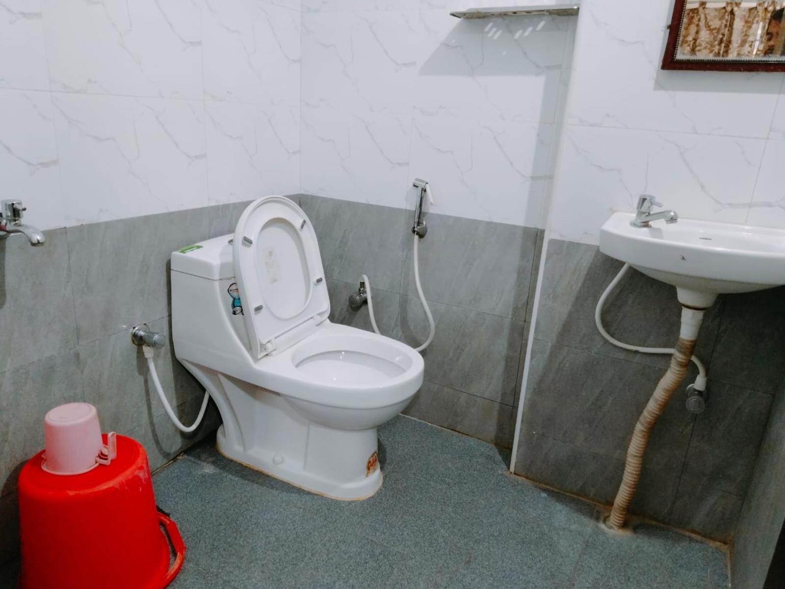 Gemini Guest House Madras Buitenkant foto